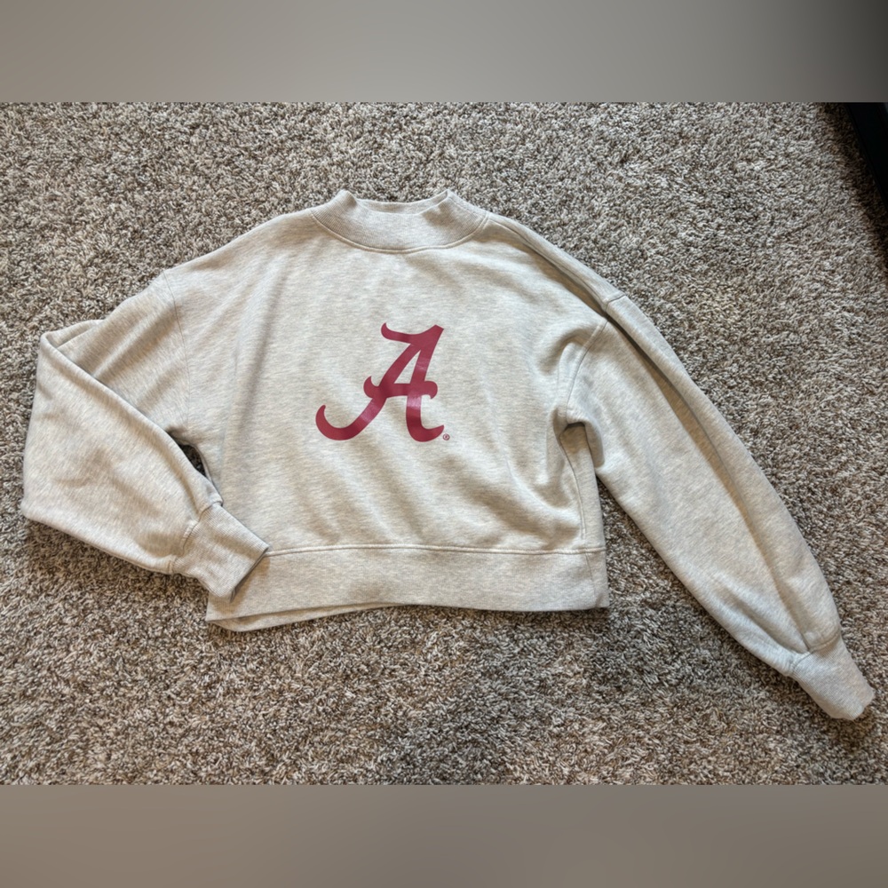 Chicka-d mock neck cropped crewneck Sweatshirt